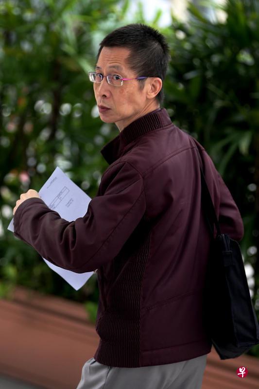 关鴐怿承认误诊死因、伪造证据和提供假资料的罪行。(档案照片) 关鴐怿承认误诊死因、伪造证据和提供假资料的罪行。(档案照片)
