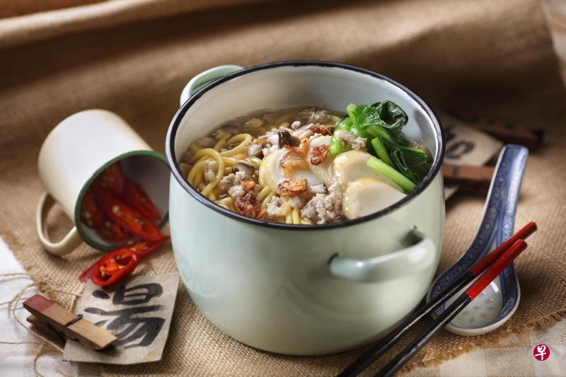 牛车水美食街的拉车面。 牛车水美食街的拉车面。