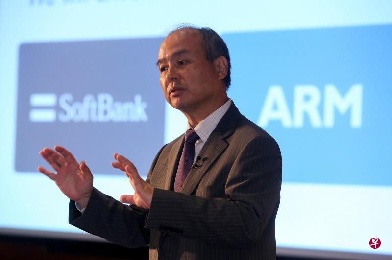 软银集团主席兼总裁孙正义周一在伦敦新闻发布会上,宣布收购ARM公司。(路透社) 软银集团主席兼总裁孙正义周一在伦敦新闻发布会上,宣布收购ARM公司。(路透社)