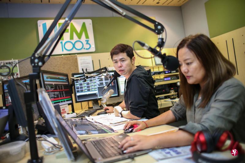 简短版的《找回那感觉》已播放,读者可收听UFM100.3的全天广播。(叶振忠摄) 简短版的《找回那感觉》已播放,读者可收听UFM100.3的全天广播。(叶振忠摄)