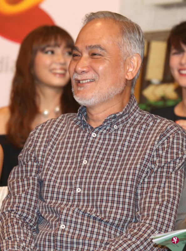 《富贵平安》第78集朱厚任演绎的心虚和自责,表现得相当逼真。 《富贵平安》第78集朱厚任演绎的心虚和自责,表现得相当逼真。