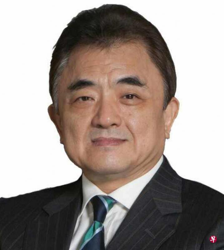 获颁公共服务奖章的吴学光：将继续努力为社区多做一点好事。（星雅提供）