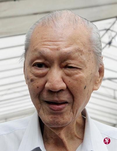 前高级公务员蔡锦耀因肺炎逝世,享年90岁。(档案照片) 前高级公务员蔡锦耀因肺炎逝世,享年90岁。(档案照片)