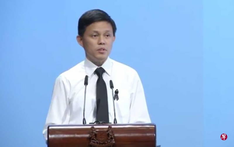 陈振声在致悼词时回忆他与纳丹接触的故事,分享自己从这位前总统身上学到的点点滴滴。 陈振声在致悼词时回忆他与纳丹接触的故事,分享自己从这位前总统身上学到的点点滴滴。