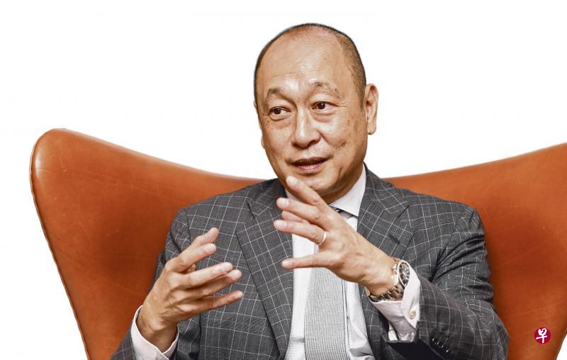 大华银行总裁黄一宗的经营理念是讲求诚信,对自己、对客户和对同事都讲诚信。(林国明摄) 大华银行总裁黄一宗的经营理念是讲求诚信,对自己、对客户和对同事都讲诚信。(林国明摄)