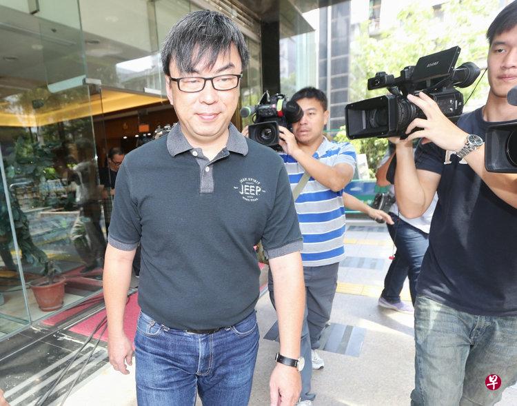 民进党立委段宜康今天上午公开道歉。(台湾联合报) 民进党立委段宜康今天上午公开道歉。(台湾联合报)