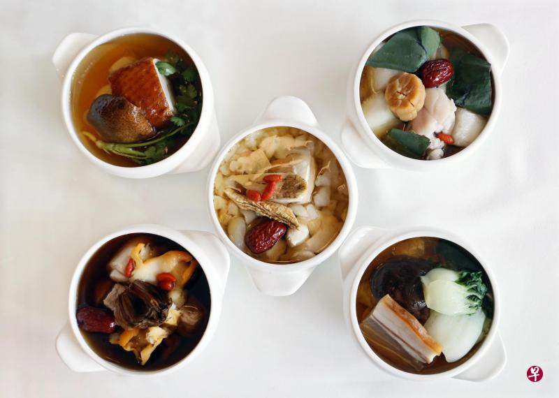 淡雅清甜的炖汤。(梁麒麟摄) 淡雅清甜的炖汤。(梁麒麟摄)