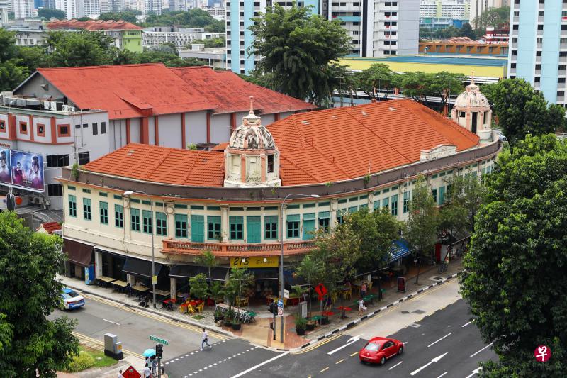 受保留建筑埃利森楼因建南北廊道而部分建筑须暂时拆除,引起新加坡国际古迹遗址理事会“极度不安”。(档案照片) 受保留建筑埃利森楼因建南北廊道而部分建筑须暂时拆除,引起新加坡国际古迹遗址理事会“极度不安”。(档案照片)