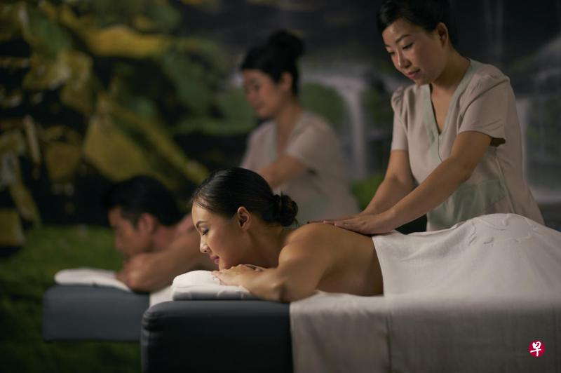 Calla Spa共有14间治疗室,另外也有情侣治疗室。 Calla Spa共有14间治疗室,另外也有情侣治疗室。