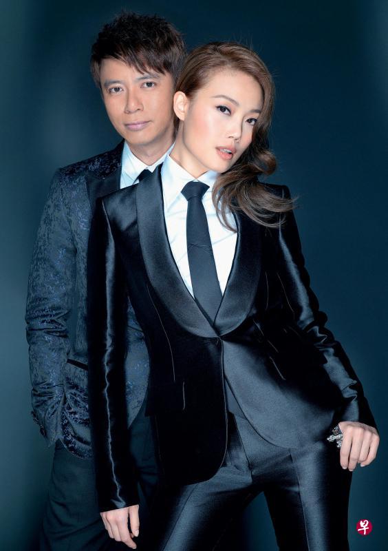 容祖儿(前)与李克勤10月9日将首次在新加坡同台演出。(UnUsUal提供) 容祖儿(前)与李克勤10月9日将首次在新加坡同台演出。(UnUsUal提供)