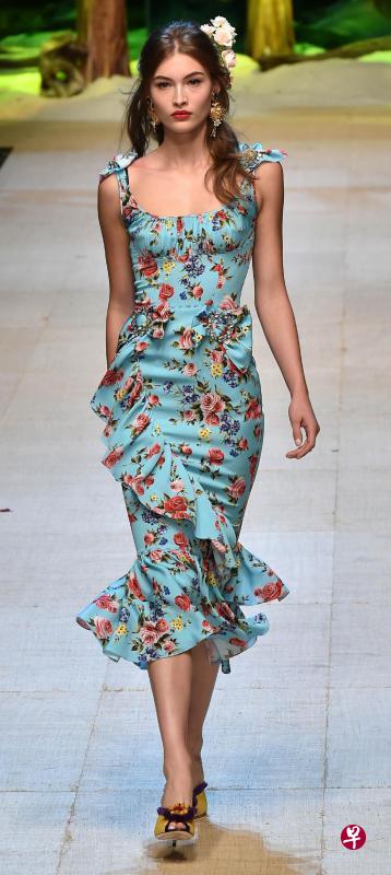 杜嘉班纳2017春夏系列主打活泼又清新。(法新社) 杜嘉班纳2017春夏系列主打活泼又清新。(法新社)