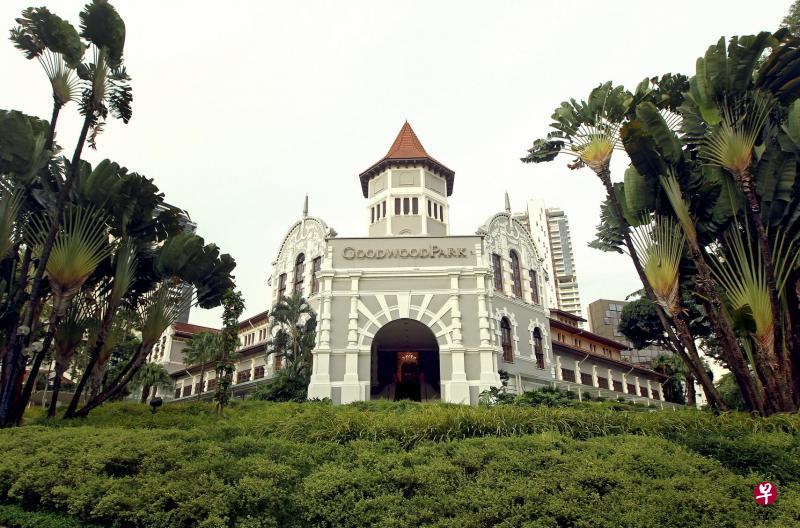 已故富豪邱德拔的家族掌控的Hotel Holdings公司在买下小股东所持有的良木园酒店股权后,暂没打算出售酒店或改变酒店用途。(何炳耀摄) 已故富豪邱德拔的家族掌控的Hotel Holdings公司在买下小股东所持有的良木园酒店股权后,暂没打算出售酒店或改变酒店用途。(何炳耀摄)