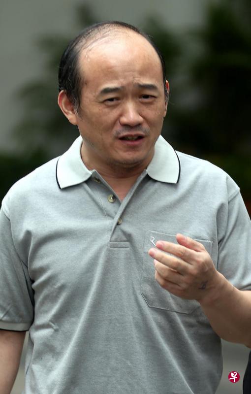 被告兰世立被还押两个多月，昨天获得法官批准保释在外等候判刑。（海峡时报）