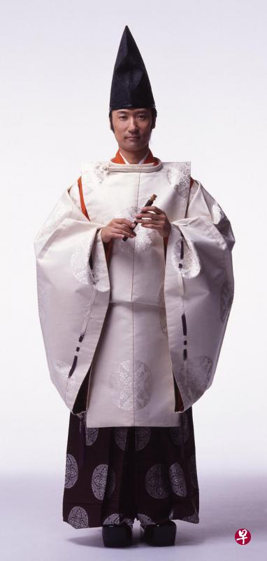 ←日本雅乐师东仪秀树将首次到新加坡演出。(主办方提供) ←日本雅乐师东仪秀树将首次到新加坡演出。(主办方提供)