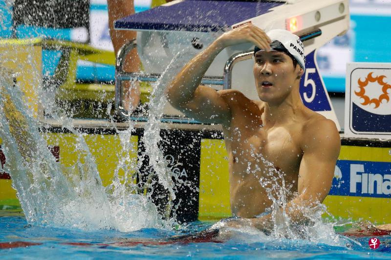 朴泰桓在本届世界短池游泳赛表现出众,赢得三枚金牌。(法新社) 朴泰桓在本届世界短池游泳赛表现出众,赢得三枚金牌。(法新社)