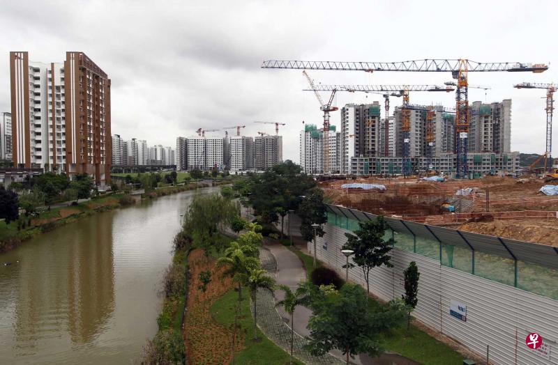 政府明年将推出约1万7000个新组屋单位,比今年略少1000个。(档案照片) 政府明年将推出约1万7000个新组屋单位,比今年略少1000个。(档案照片)