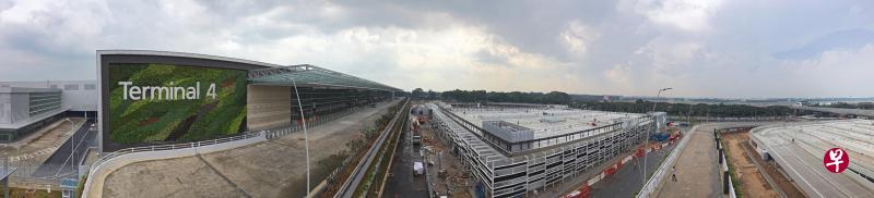 樟宜机场第四搭客大厦在不到三年内完成建造工程,接下来将展开内部装潢,并安装和测试重要系统。(叶振忠摄) 樟宜机场第四搭客大厦在不到三年内完成建造工程,接下来将展开内部装潢,并安装和测试重要系统。(叶振忠摄)