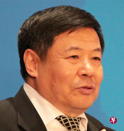 中国财政部副部长朱光耀前天出席在北京举行的2016至2017中国经济年会时说,中美两国合作是唯一正确选择,将对全球贡献正能量。 (中新社) 中国财政部副部长朱光耀前天出席在北京举行的2016至2017中国经济年会时说,中美两国合作是唯一正确选择,将对全球贡献正能量。 (中新社)