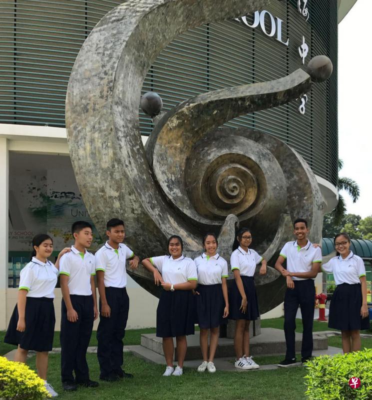 云海中学和实乞纳中学明年合并后,将采用新校名——美廉中学,学生也会换上全新校服。(美廉中学提供) 云海中学和实乞纳中学明年合并后,将采用新校名——美廉中学,学生也会换上全新校服。(美廉中学提供)