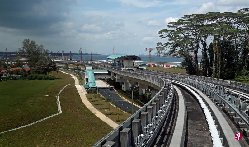 榜鹅轻轨西环线的榜鹅坊站下周四启用,方便住在榜鹅17道附近的居民和在那一带工作的人搭乘轻轨到地铁站转车。 榜鹅轻轨西环线的榜鹅坊站下周四启用,方便住在榜鹅17道附近的居民和在那一带工作的人搭乘轻轨到地铁站转车。