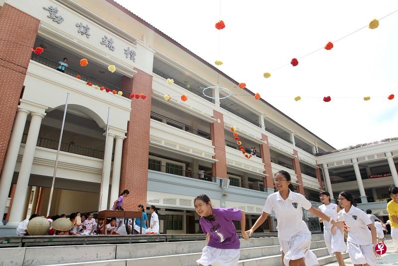 中学分配结果今早公布，南洋女中继续以264分独占鳌头。（档案照）