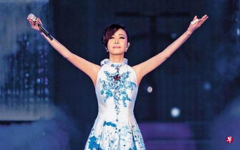 江蕙看到智能不足的弟弟被殴,奋不顾身与歹徒对峙。 江蕙看到智能不足的弟弟被殴,奋不顾身与歹徒对峙。