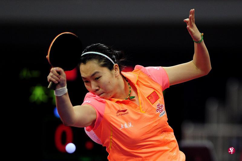 李晓霞在去年里约奥运会上,协助中国女队夺得团体金牌,还收获了一枚单打银牌。(新华社) 李晓霞在去年里约奥运会上,协助中国女队夺得团体金牌,还收获了一枚单打银牌。(新华社)