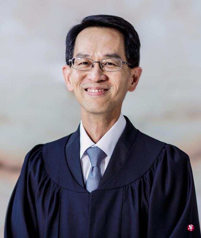 受委为高庭法官的施奇恩(左)和蔡利民。(最高法院提供) 受委为高庭法官的施奇恩(左)和蔡利民。(最高法院提供)