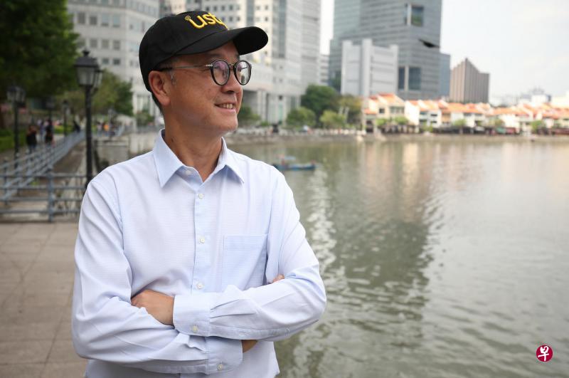 配合香港科技大学25周年校庆活动,校长陈繁昌教授本月中与大学代表访问新加坡。(何家俊摄) 配合香港科技大学25周年校庆活动,校长陈繁昌教授本月中与大学代表访问新加坡。(何家俊摄)