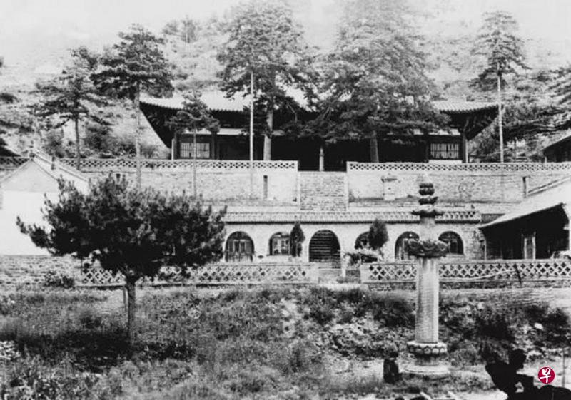 今天的佛光寺与80年前梁思成和林徽因看到的(图)几乎没任何变化。(受访者提供) 今天的佛光寺与80年前梁思成和林徽因看到的(图)几乎没任何变化。(受访者提供)