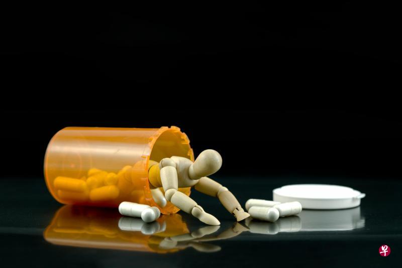 意外跌倒,特别是年长者跌倒,不仅会造成身体上的伤害,心理创伤后遗症可能更严重。(iStock图片) 意外跌倒,特别是年长者跌倒,不仅会造成身体上的伤害,心理创伤后遗症可能更严重。(iStock图片)