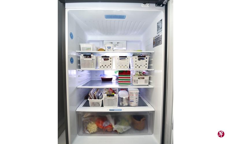 学会整理冰箱,保持卫生。(档案照) 学会整理冰箱,保持卫生。(档案照)