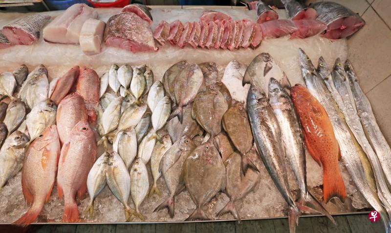 多吃鱼肉有助于减低患心脏疾病的风险。(档案照) 多吃鱼肉有助于减低患心脏疾病的风险。(档案照)