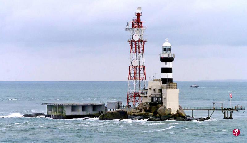 马国上月以发现新证据为由,入禀海牙国际法庭要求对2008年将白礁主权判归新加坡的裁决进行复核。我国最迟在6月14日就马国的复核申请提交回应。(档案照片) 马国上月以发现新证据为由,入禀海牙国际法庭要求对2008年将白礁主权判归新加坡的裁决进行复核。我国最迟在6月14日就马国的复核申请提交回应。(档案照片)