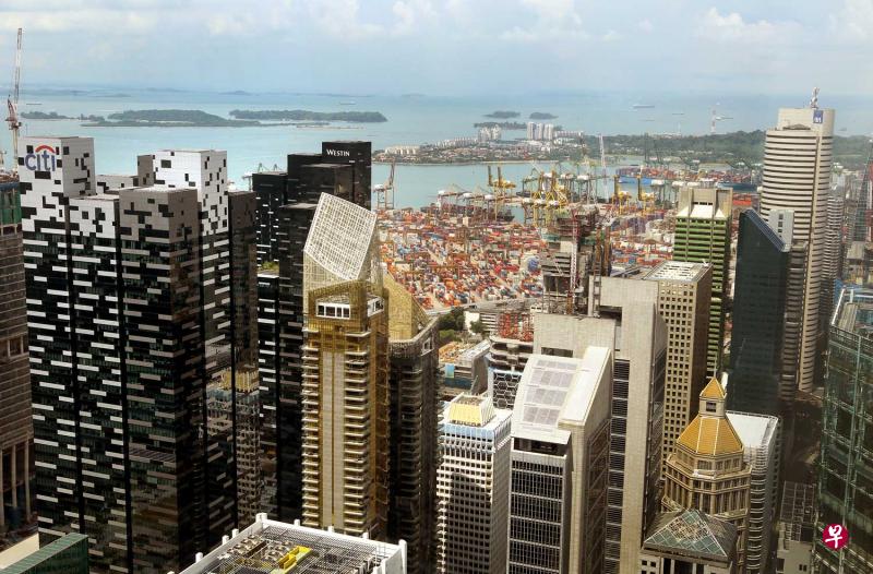 财政部长王瑞杰昨天在国会总结议员对新财政年度政府财政政策的辩论时说,新预算案旨在带领新加坡在多变的环境中走向未来。(档案照片) 财政部长王瑞杰昨天在国会总结议员对新财政年度政府财政政策的辩论时说,新预算案旨在带领新加坡在多变的环境中走向未来。(档案照片)