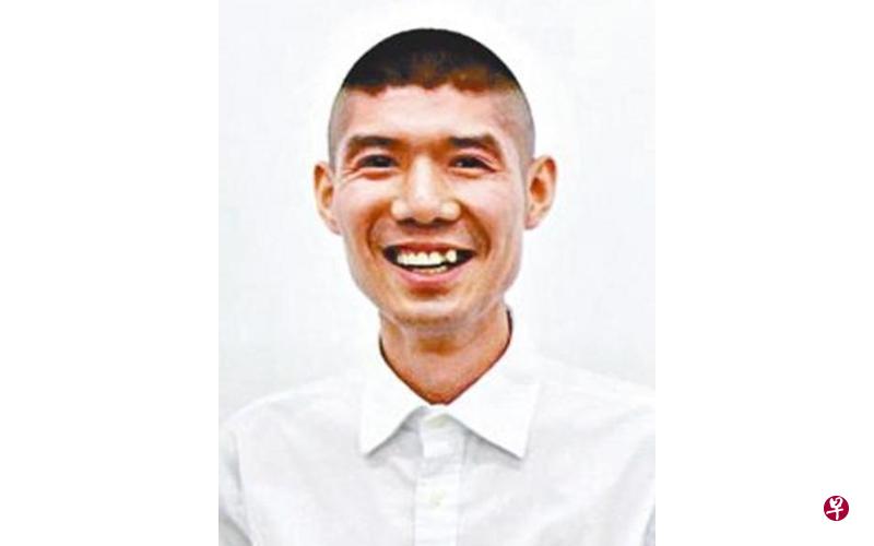 中国摄影艺术家、诗人任航自杀的消息震惊艺术圈。 中国摄影艺术家、诗人任航自杀的消息震惊艺术圈。