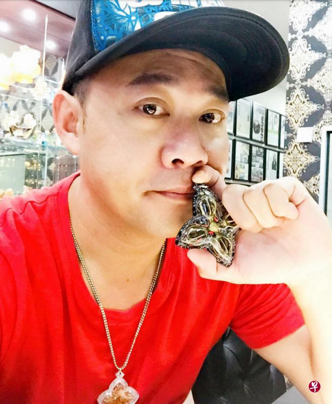 姚彣隆刚跟电视台续约,工作量减少三分之二。(受访者提供) 姚彣隆刚跟电视台续约,工作量减少三分之二。(受访者提供)