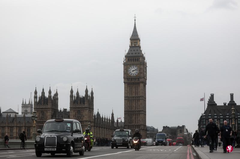 位于伦敦市中心的西敏寺大桥。(彭博社)
位于伦敦市中心的西敏寺大桥。(彭博社)