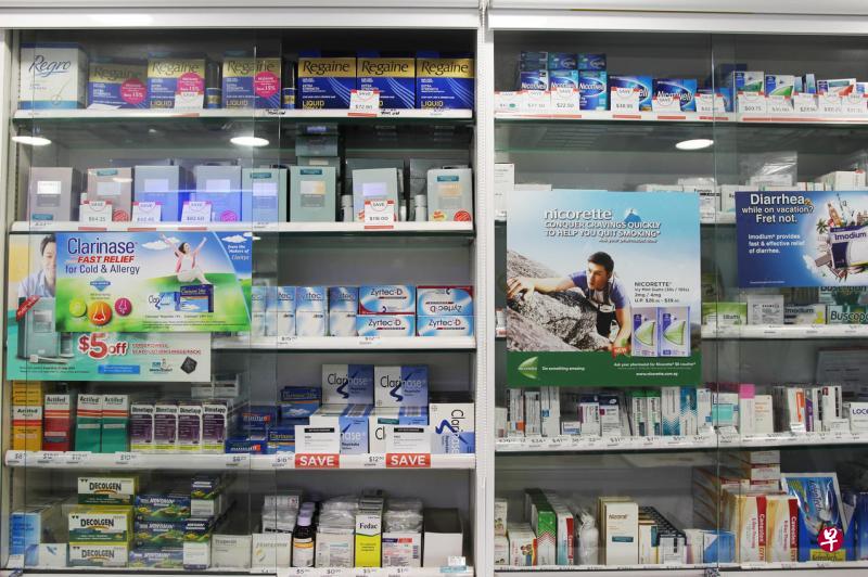 市面上药物和保健品种类繁多,多重用药者必须加倍留意每种药物的禁忌和副作用。(Watson's提供) 市面上药物和保健品种类繁多,多重用药者必须加倍留意每种药物的禁忌和副作用。(Watson's提供)