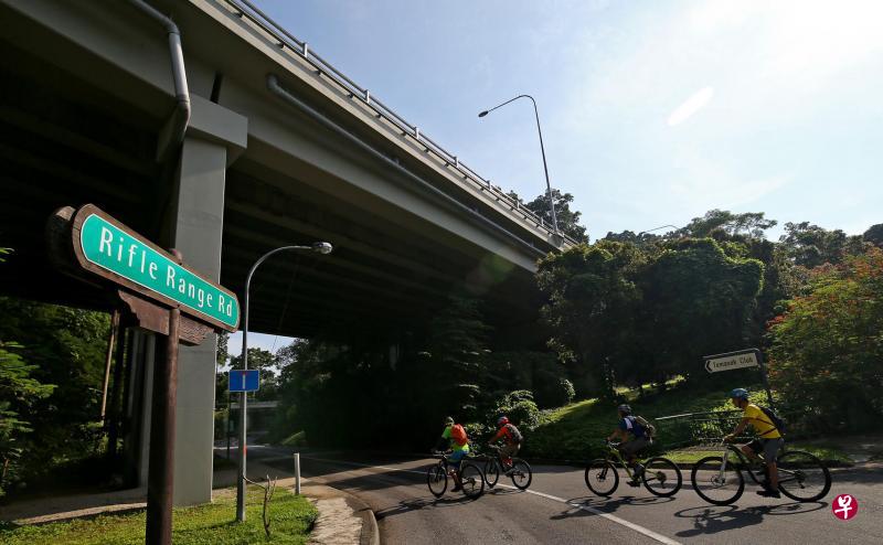 射靶场路是不少大自然爱好者探幽寻密的地点,拟建中的新公园沿着这条道路,将为公众提供多一个绿色休闲空间。(叶振忠摄) 射靶场路是不少大自然爱好者探幽寻密的地点,拟建中的新公园沿着这条道路,将为公众提供多一个绿色休闲空间。(叶振忠摄)