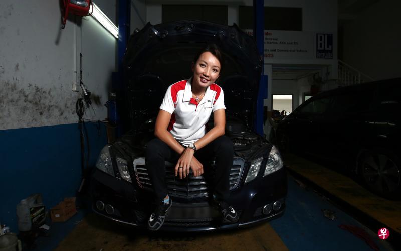 陈玲玲坚信修车不是夕阳工业,她不仅要协助本地中小型修车厂提升效率和服务,也打算将这门技术带到柬埔寨。(萧紫薇摄) 陈玲玲坚信修车不是夕阳工业,她不仅要协助本地中小型修车厂提升效率和服务,也打算将这门技术带到柬埔寨。(萧紫薇摄)