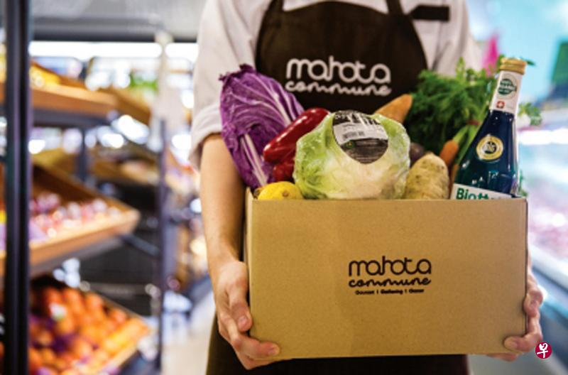 泖生活馆举办有机食物烹饪班,让家长孩子认识有机食材,然后组队买食材参加烹饪比赛。 泖生活馆举办有机食物烹饪班,让家长孩子认识有机食材,然后组队买食材参加烹饪比赛。