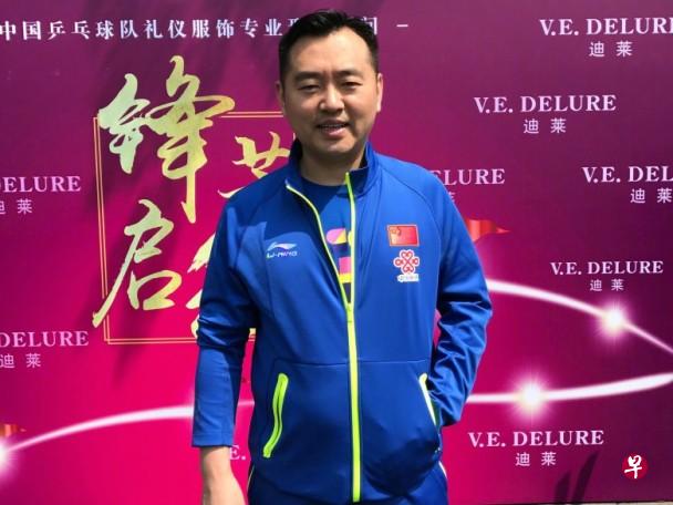 中国前国家队乒乓选手孔令辉回应新加坡赌场追讨45万新元赌债,称是两年前亲朋好友到新加坡旅游,帮他们取筹码留下相关私人信息。(互联网) 中国前国家队乒乓选手孔令辉回应新加坡赌场追讨45万新元赌债,称是两年前亲朋好友到新加坡旅游,帮他们取筹码留下相关私人信息。(互联网)