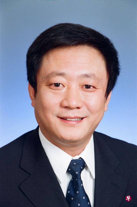 孙绍骋2017年5月任中共国土资源部党组书记。 孙绍骋2017年5月任中共国土资源部党组书记。