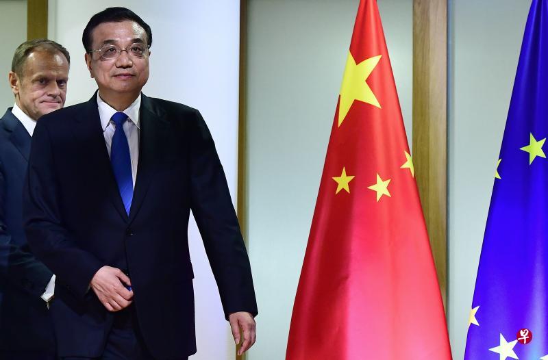 中国总理李克强本月1日、2日到布鲁塞尔出席第19次中国—欧盟领导人会晤。(法新社) 中国总理李克强本月1日、2日到布鲁塞尔出席第19次中国—欧盟领导人会晤。(法新社)