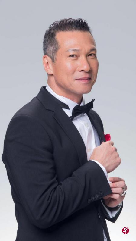 在侯孝贤的电影演出第一主角，59岁的黄仲崑笑言踩到狗屎运。（黄仲崑提供）