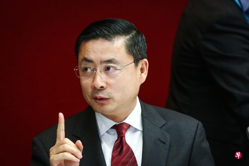 鲜少接受媒体访问的海航集团首席执行员谭向东透露,海航正在寻找“低估值资产”。(彭博社) 鲜少接受媒体访问的海航集团首席执行员谭向东透露,海航正在寻找“低估值资产”。(彭博社)