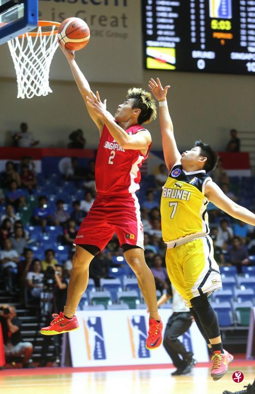 ▲胡伟杰(左)退出国家队后,还将代表腾飞之狮征战ABL。(档案照片) ▲胡伟杰(左)退出国家队后,还将代表腾飞之狮征战ABL。(档案照片)