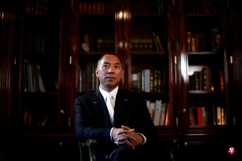 流亡美国的郭文贵频频对海航集团“爆料”,还挑战海航到美国起诉他。(路透社) 流亡美国的郭文贵频频对海航集团“爆料”,还挑战海航到美国起诉他。(路透社)