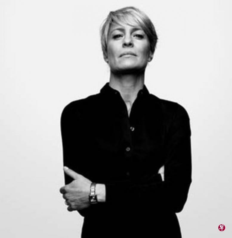 51岁的美国女演员罗宾·怀特,众望所归的女王风范。(网络照) 51岁的美国女演员罗宾·怀特,众望所归的女王风范。(网络照)